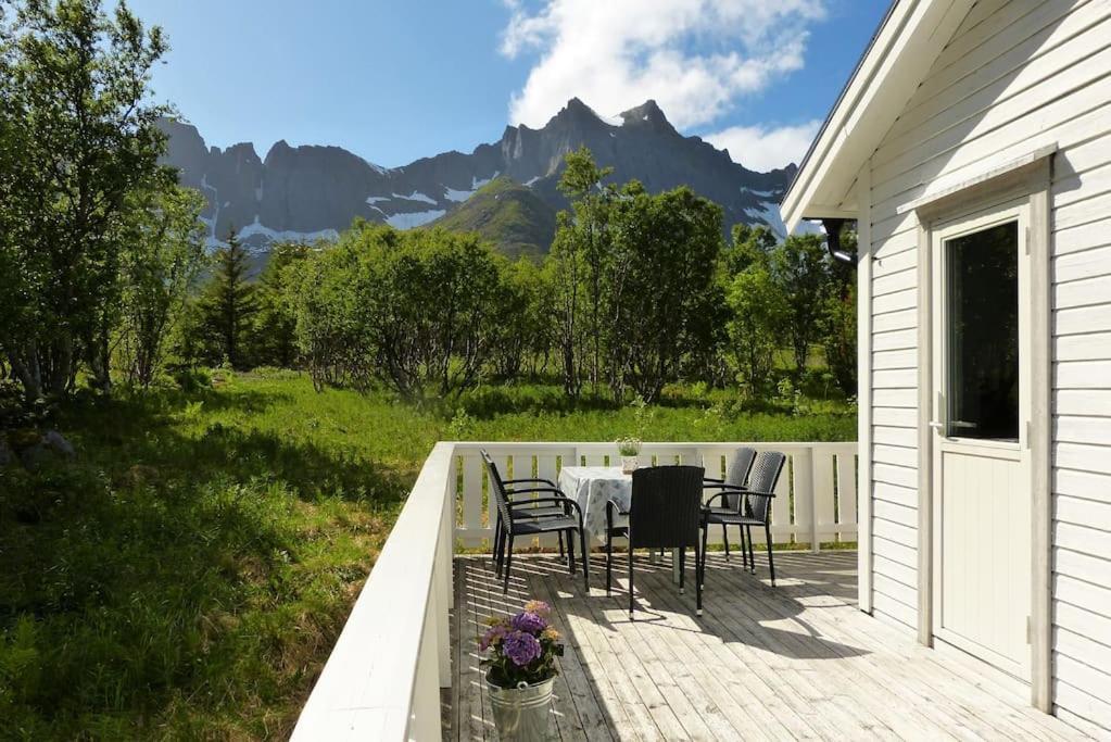 Cozy Apartment Between Sea And Mountains Mefjordvær Exterior photo
